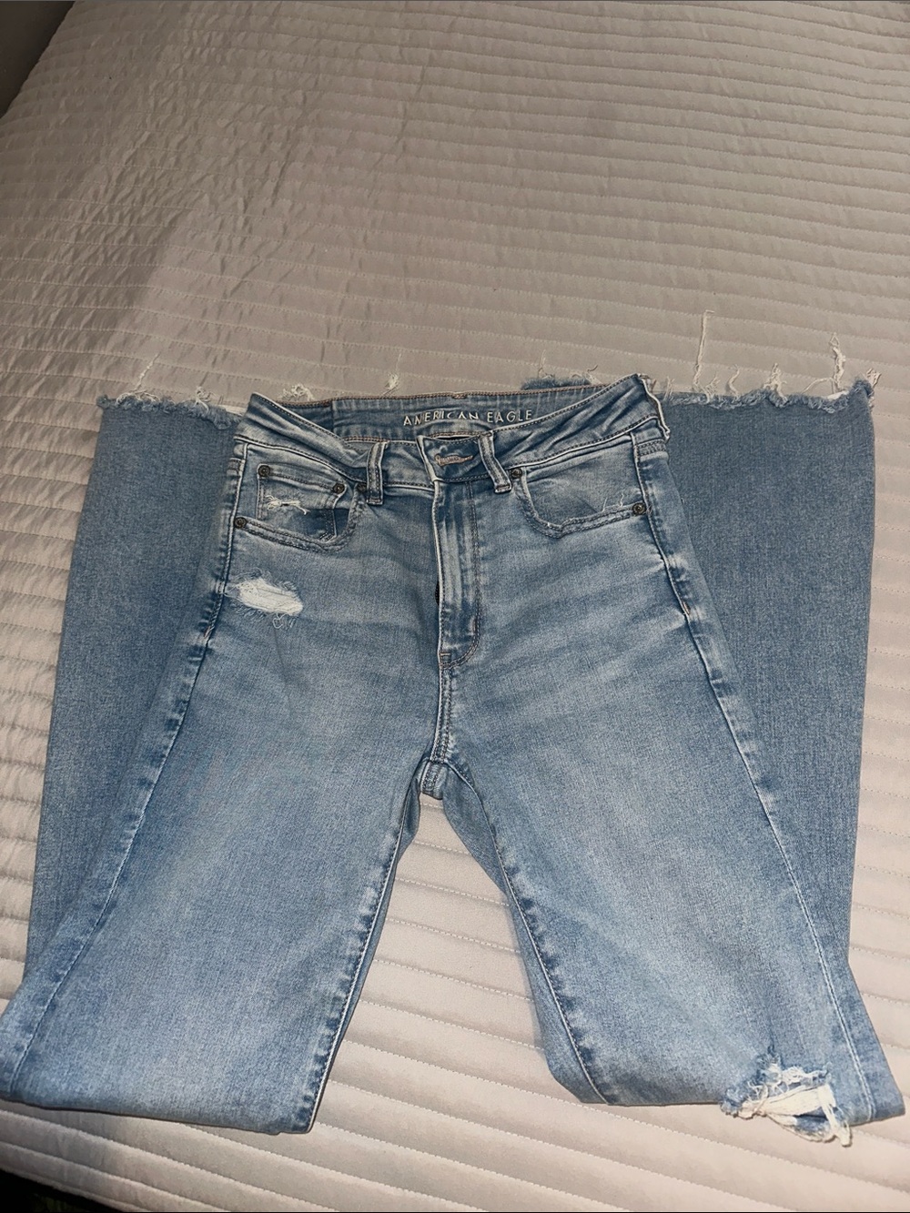 American Eagle Outfitters Light Wash Straight Leg Women’s Jeans
